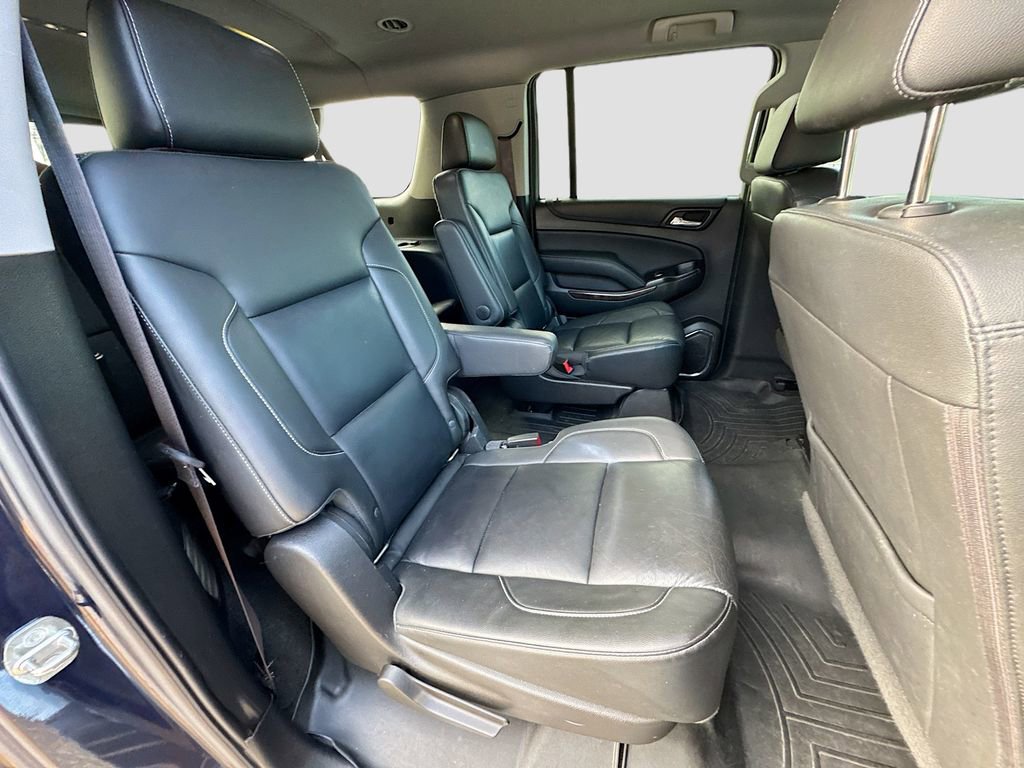 Used 2017 Chevrolet Suburban LT w/ LT Signature Package image 29