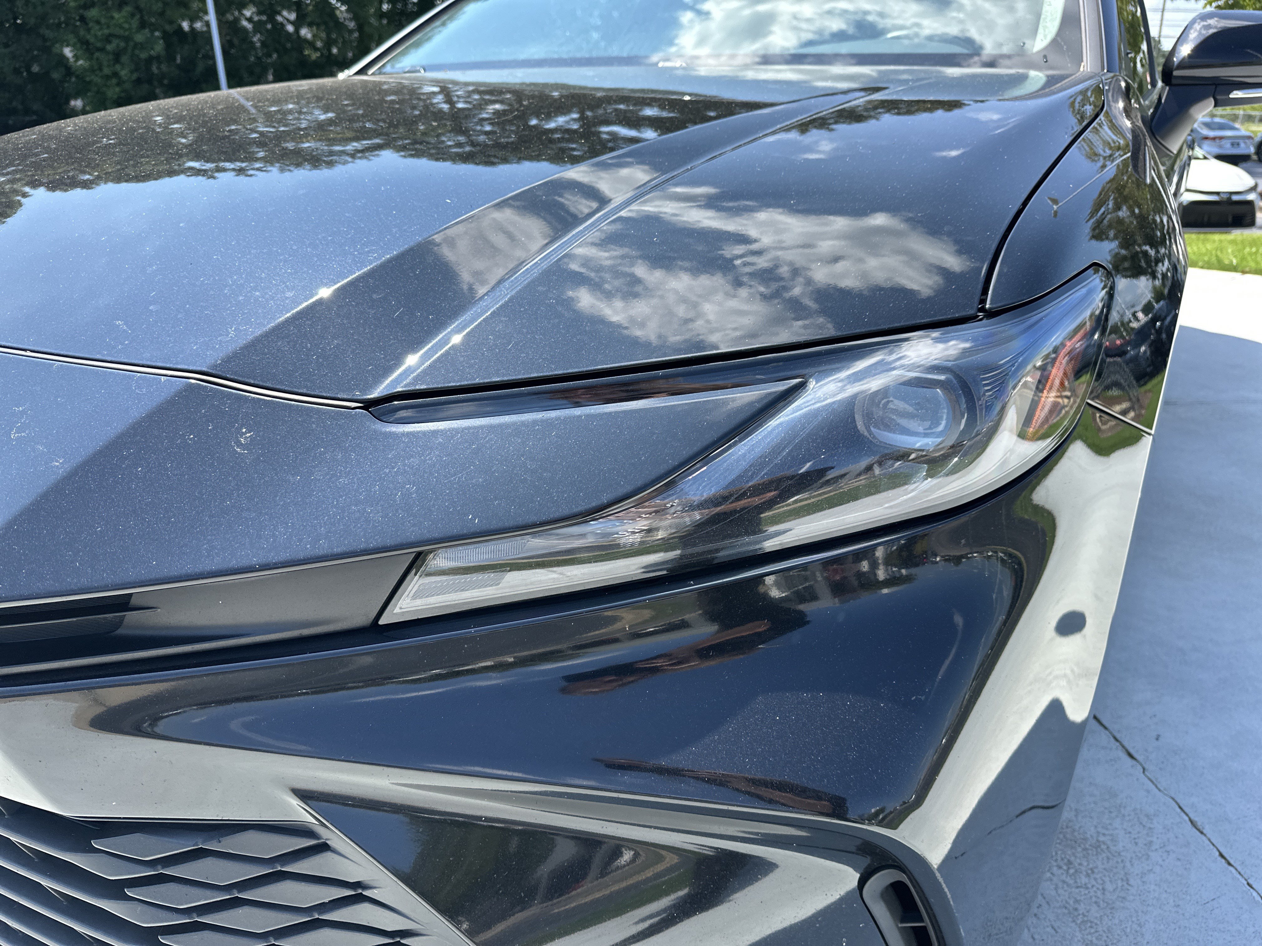 Used 2025 Toyota Camry LE w/ Convenience Package FWD image 6