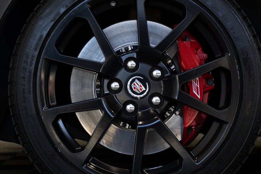 Used 2015 Cadillac CTS V image 10