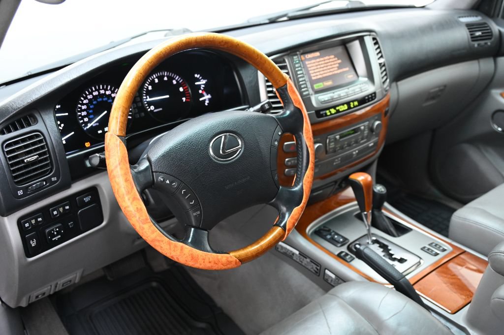 Used 2006 Lexus LX 470 4WD image 25