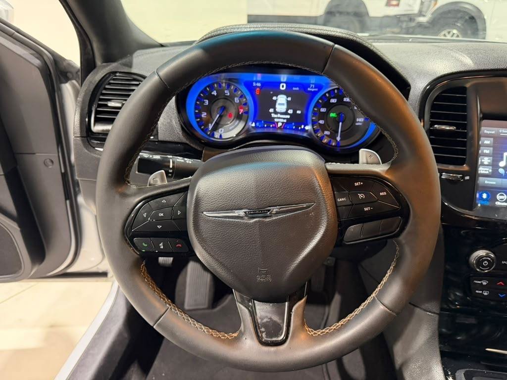 Used 2023 Chrysler 300 S RWD image 21