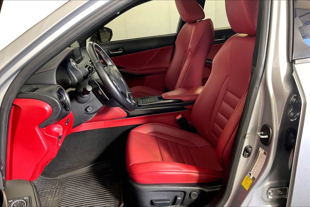 Used 2025 Lexus IS 350 F Sport w/ Accessory Package RWD image 31