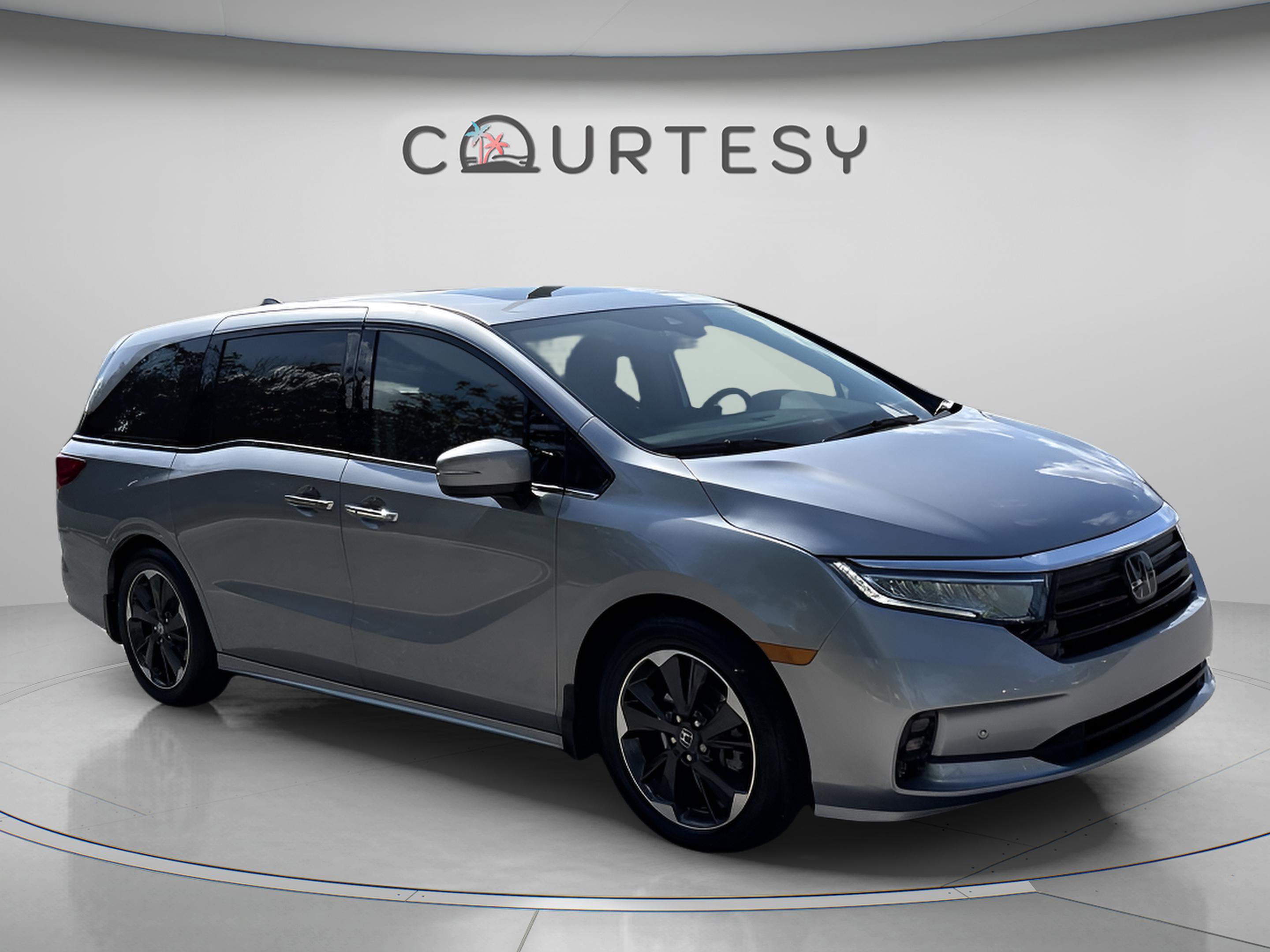 Used 2022 Honda Odyssey Elite image 9