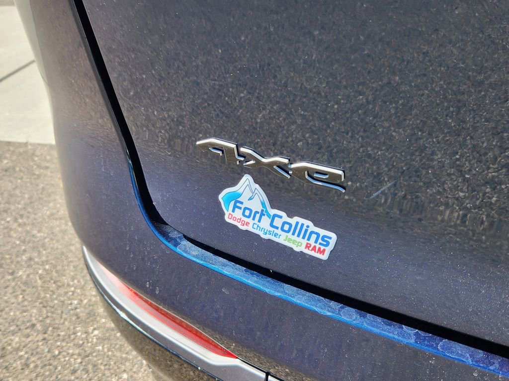 New 2025 Jeep Wagoneer S Launch Edition image 15