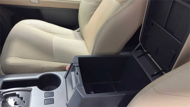 Used 2015 Toyota 4Runner Limited image 30