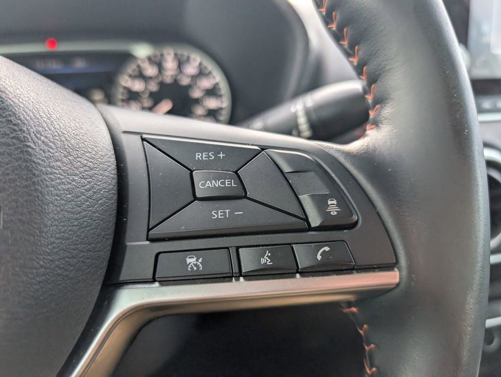 Used 2023 Nissan Sentra SR w/ SR Premium Package image 15