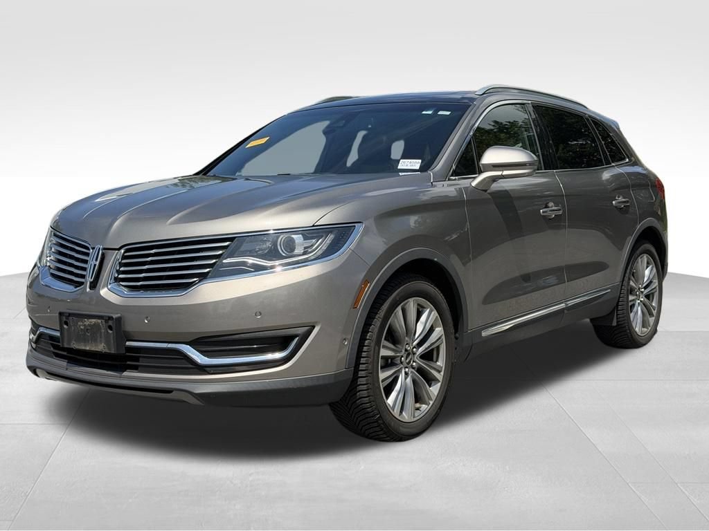 Used 2016 Lincoln MKX Reserve w/ Technology Package AWD/4WD image 3