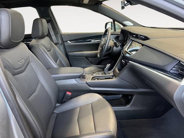 Certified 2024 Cadillac XT5 Premium Luxury AWD/4WD image 13