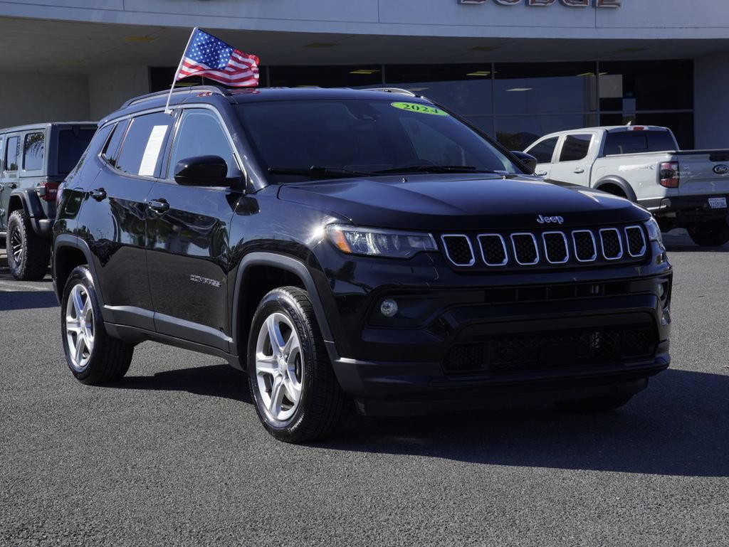 Certified 2024 Jeep Compass Latitude AWD/4WD video 2