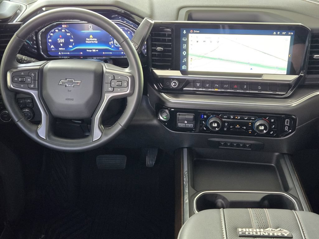 Used 2025 Chevrolet Silverado 3500 High Country w/ High Country Premium Package AWD/4WD image 31