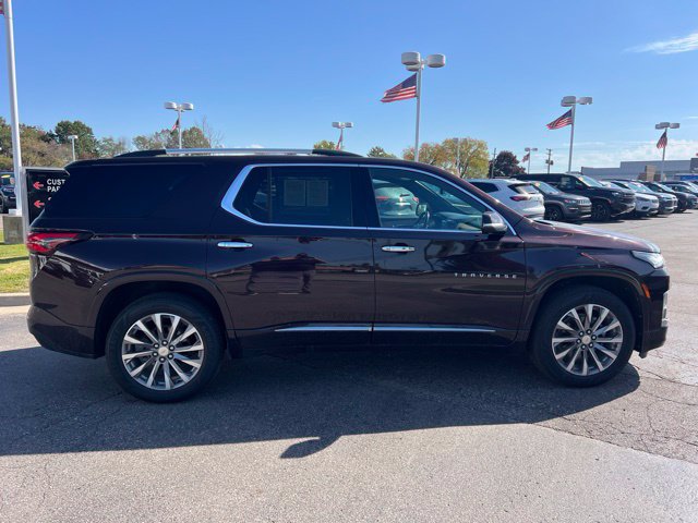 Used 2022 Chevrolet Traverse Premier w/ LPO, Floor Liner Package FWD image 4