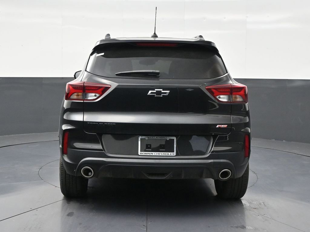 Used 2022 Chevrolet TrailBlazer RS FWD image 4