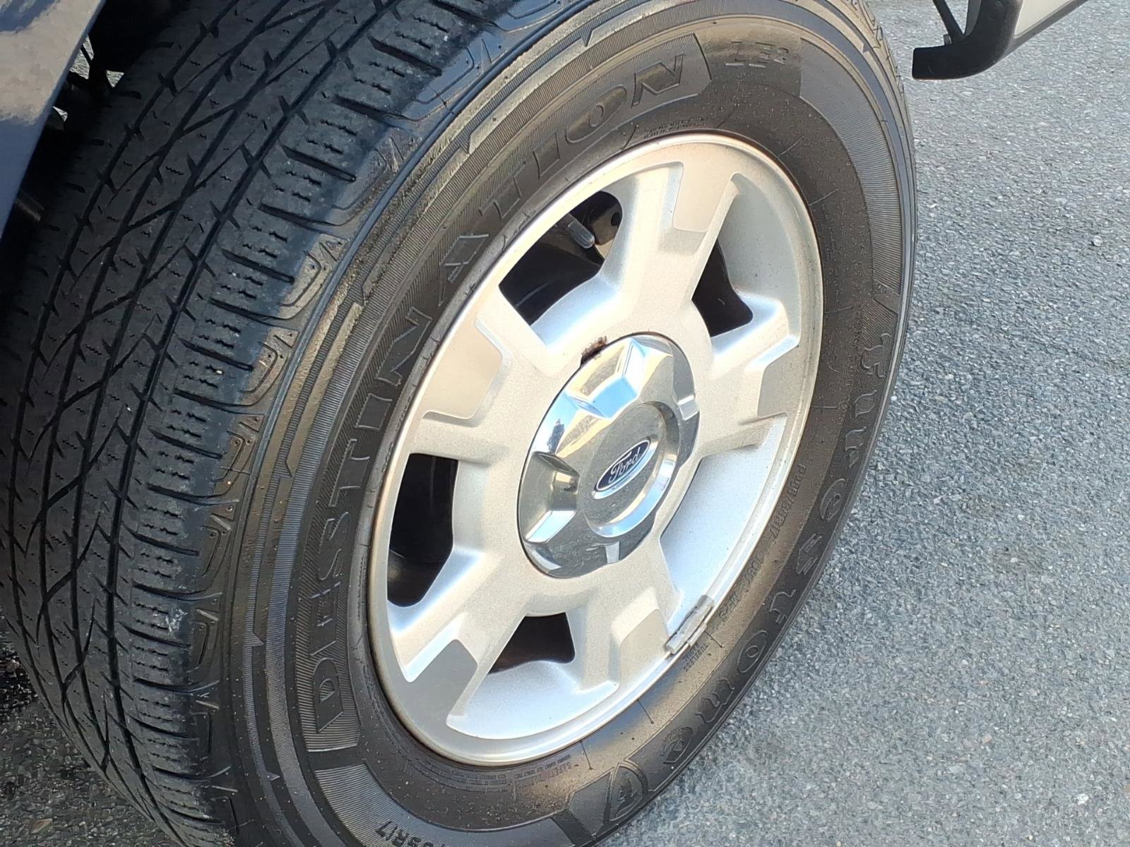 Used 2009 Ford F150 XLT image 11