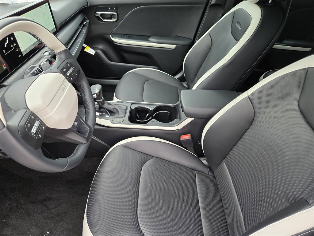New 2025 Kia K4 GT-Line w/ GT-Line Premium Package image 9