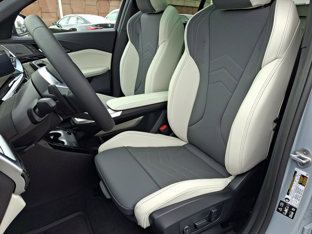 New 2026 BMW X2 xDrive28i w/ Technology Package image 6