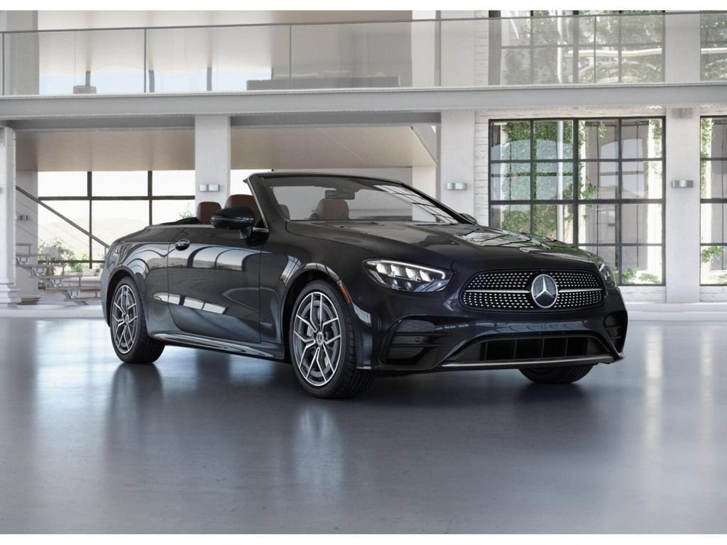 Used 2023 Mercedes-Benz E 450 4MATIC Cabriolet image 11