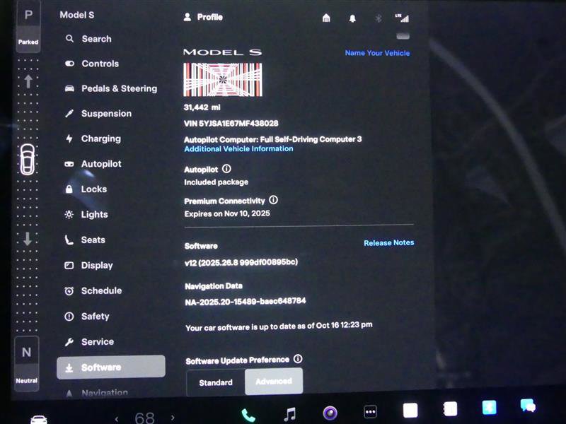 Used 2021 Tesla Model S Plaid image 7