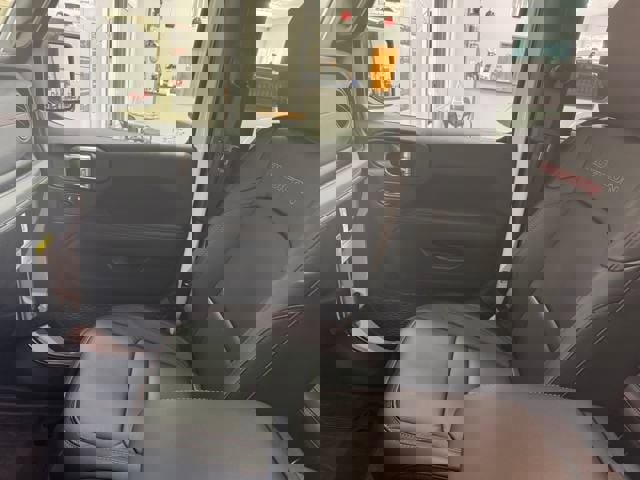 New 2025 Jeep Wrangler Rubicon w/ Convenience Group image 44