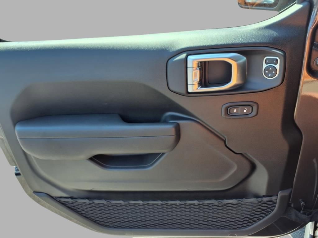 New 2025 Jeep Wrangler Willys image 15