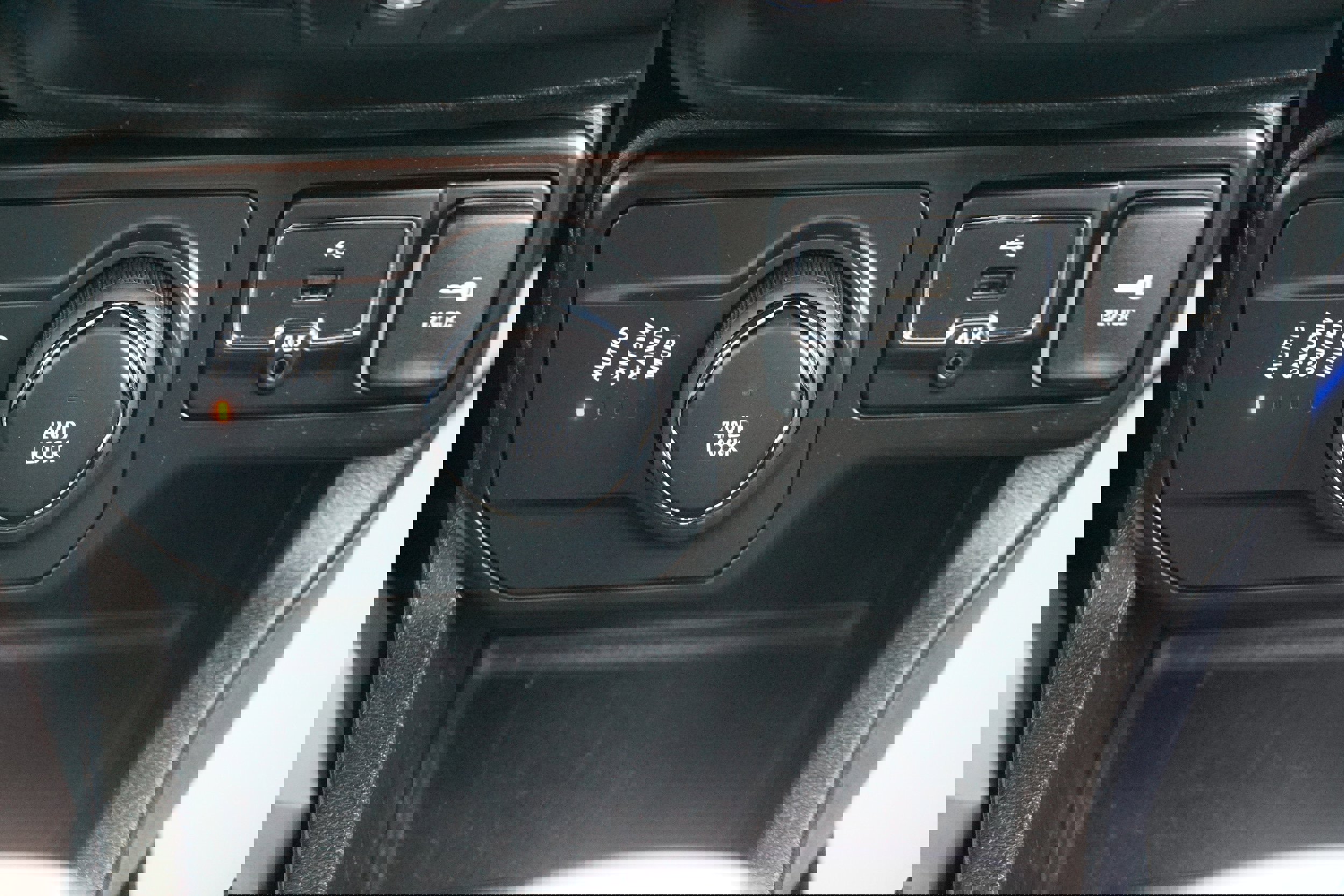 Used 2021 Jeep Renegade Sport image 19