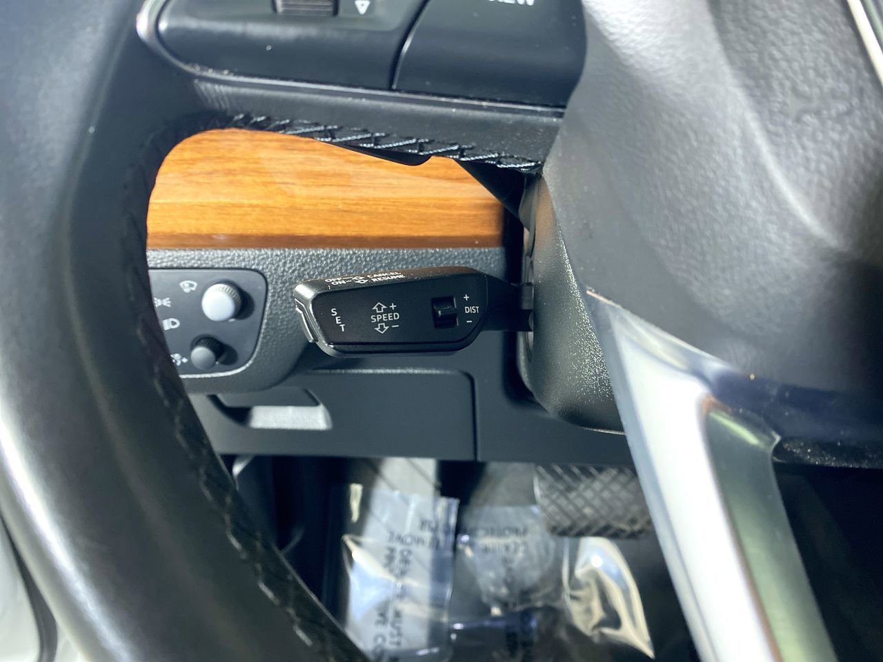 Used 2021 Audi Q5 Prestige w/ Prestige Package image 15