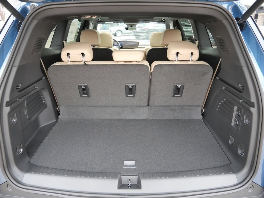 New 2026 Buick Enclave Preferred w/ Power Package AWD/4WD image 36