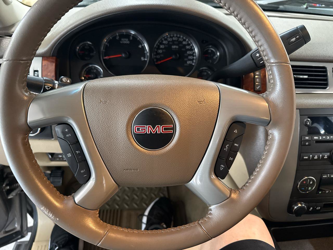 Used 2013 GMC Sierra 2500 SLT AWD/4WD image 13
