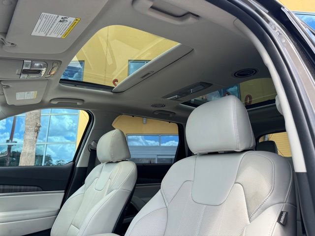 Certified 2023 Kia Telluride SX FWD image 19