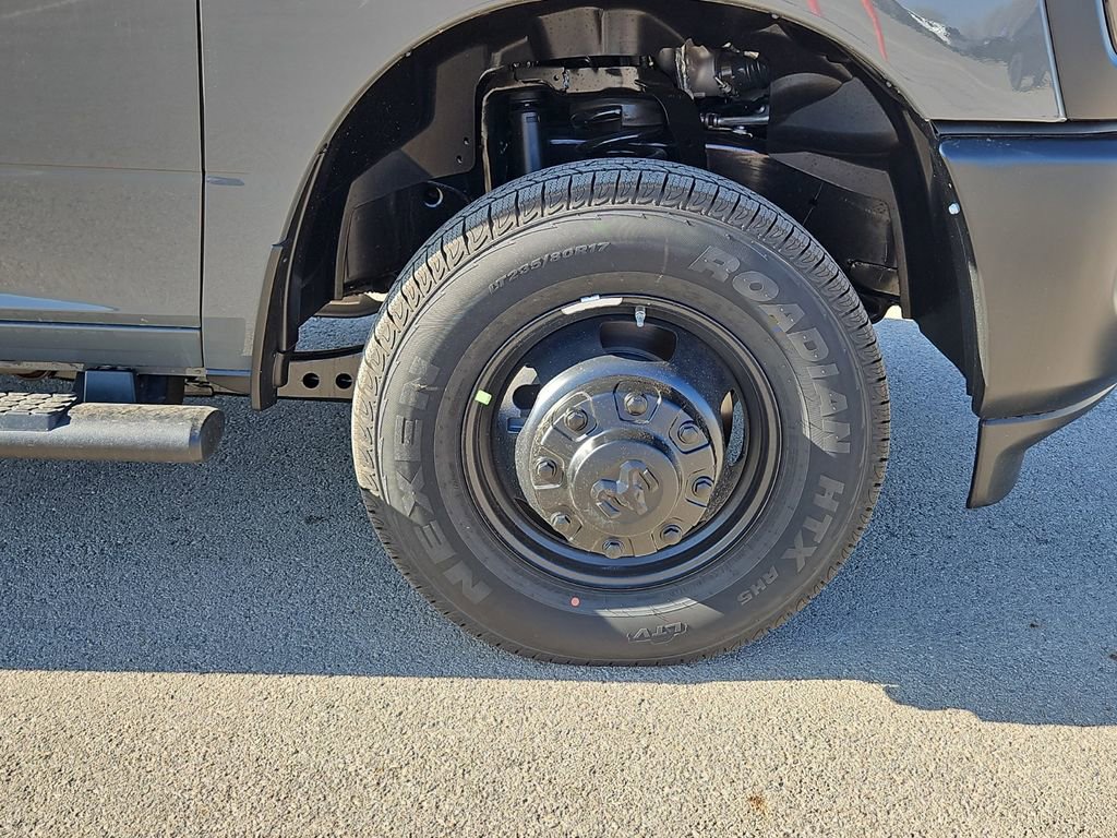 New 2026 RAM 3500 Tradesman image 10