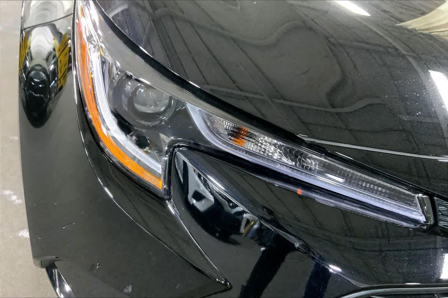 Used 2026 Toyota Corolla LE FWD image 13