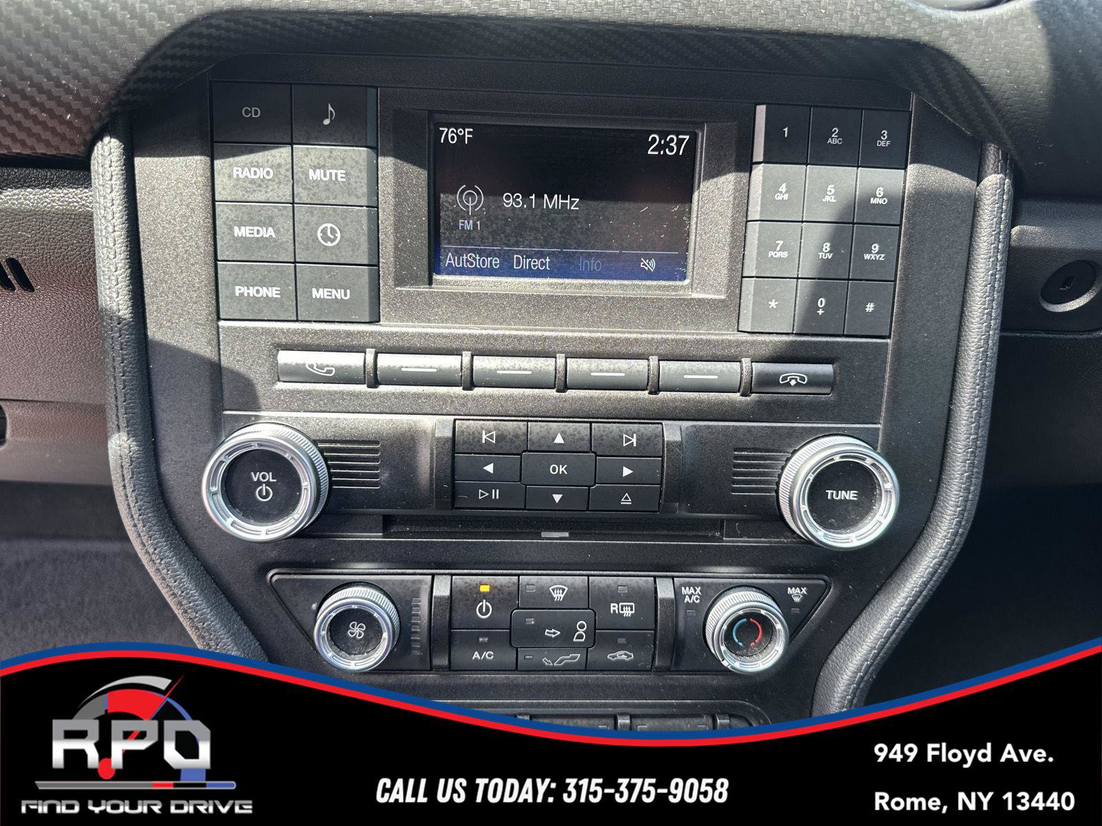 Used 2018 Ford Mustang Coupe RWD image 22