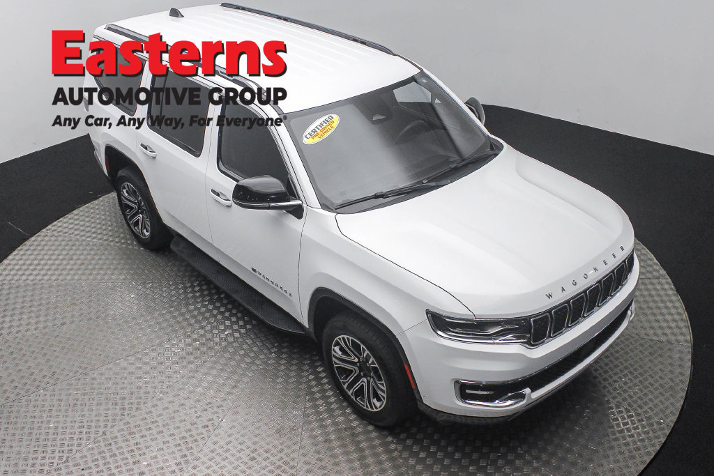 Used 2024 Jeep Wagoneer Series II w/ Flexible Seating Group RWD image 4