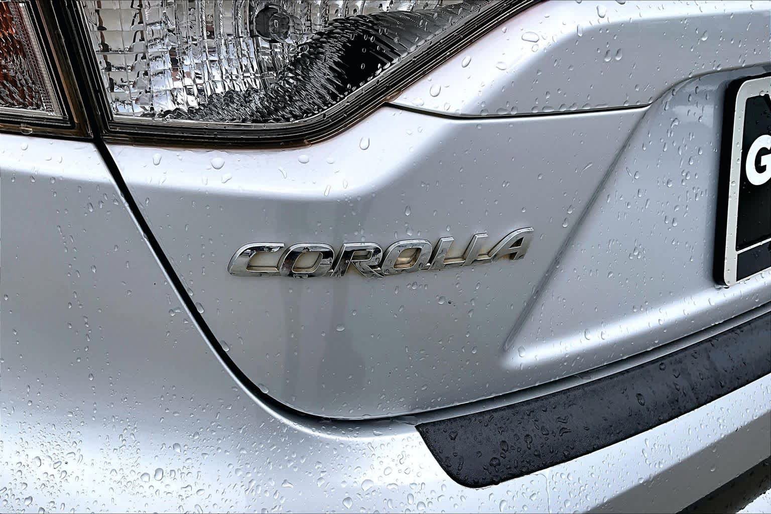 Used 2021 Toyota Corolla LE FWD image 29