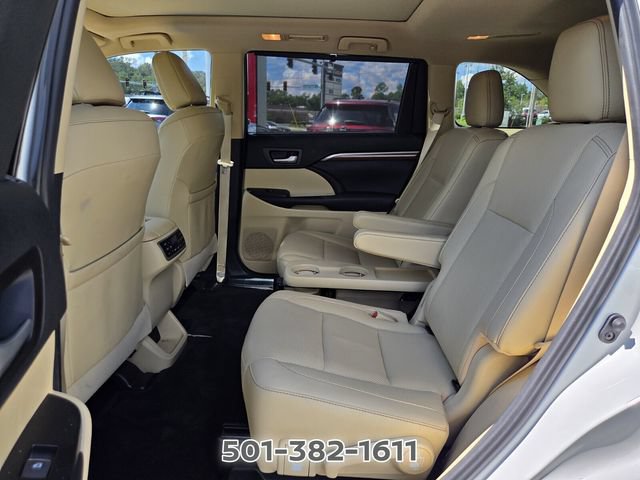 Used 2019 Toyota Highlander Limited Platinum FWD image 13