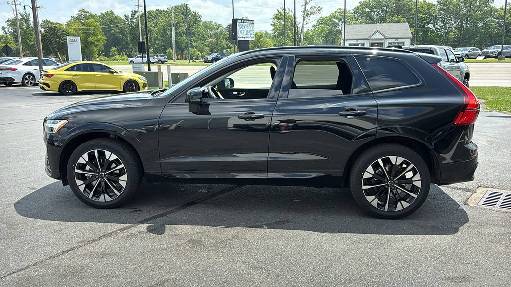 New 2026 Volvo XC60 B5 Plus w/ Protection Package Premier AWD/4WD image 3