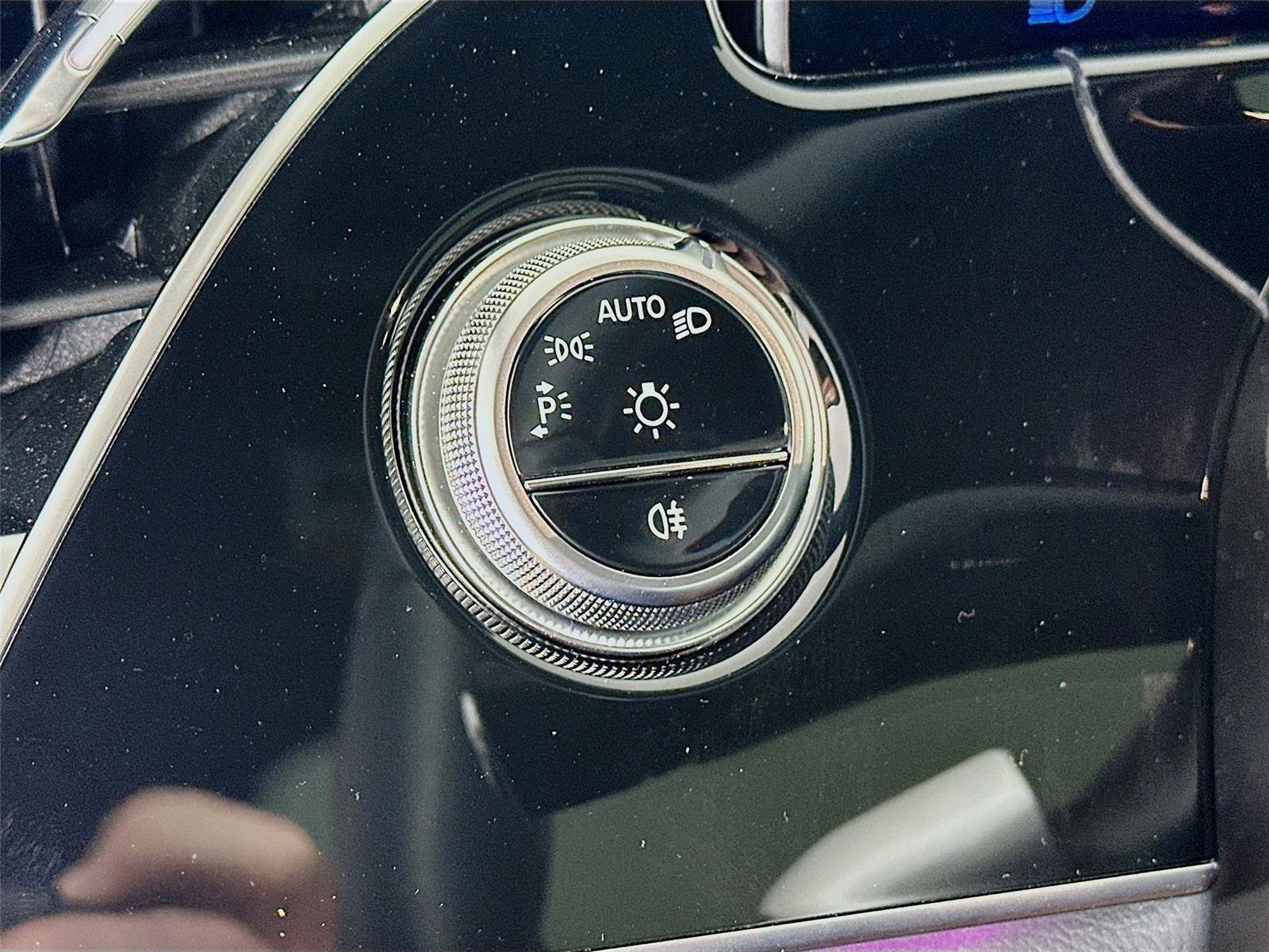 Certified 2026 Mercedes-Benz E 350 4MATIC Sedan image 10