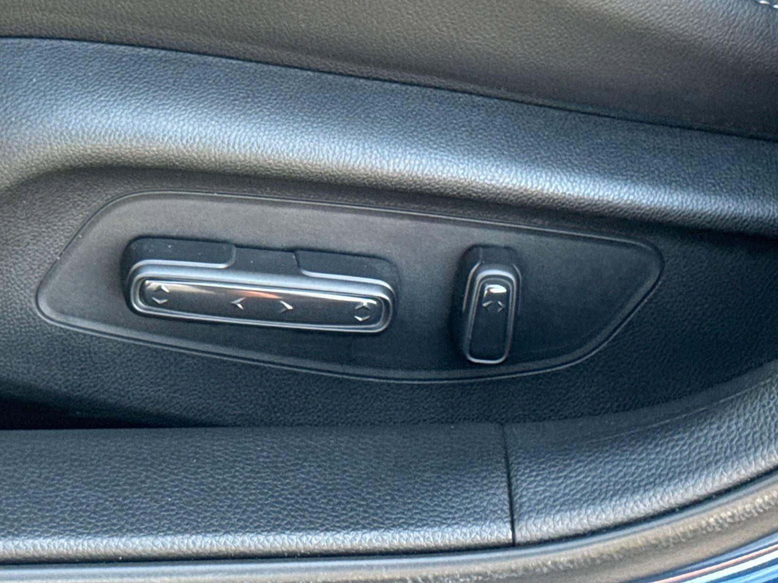 Certified 2025 Honda Civic Sport Touring image 18