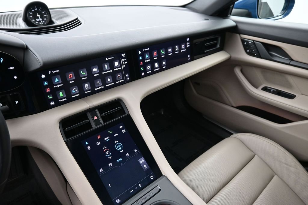 Certified 2022 Porsche Taycan 4S AWD/4WD image 19