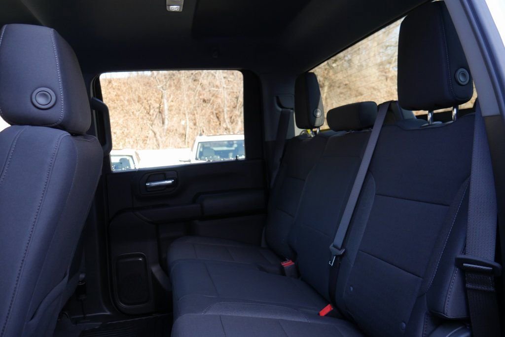 New 2026 Chevrolet Silverado 2500 Custom w/ Custom Value Package image 25