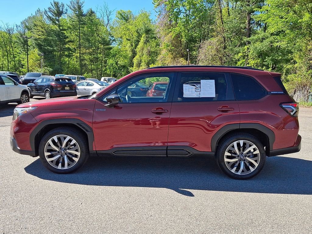 Used 2025 Subaru Forester Touring AWD/4WD image 4