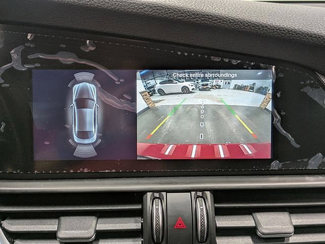 Used 2025 Alfa Romeo Giulia w/ Driving Assist Package RWD image 15