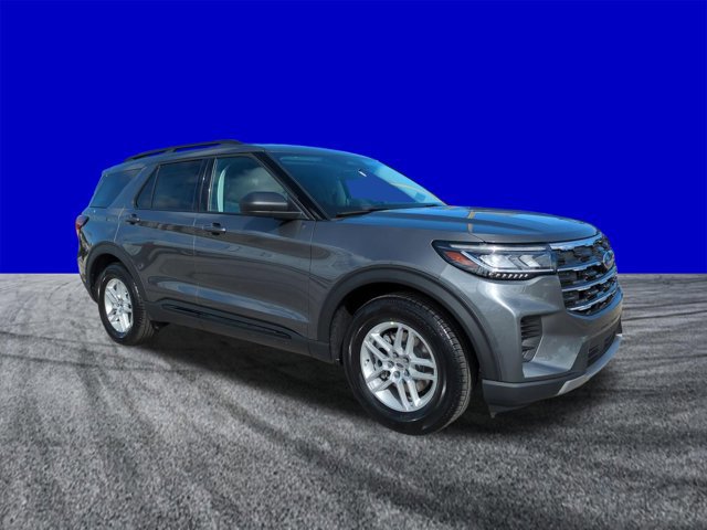 New 2026 Ford Explorer Active image 2