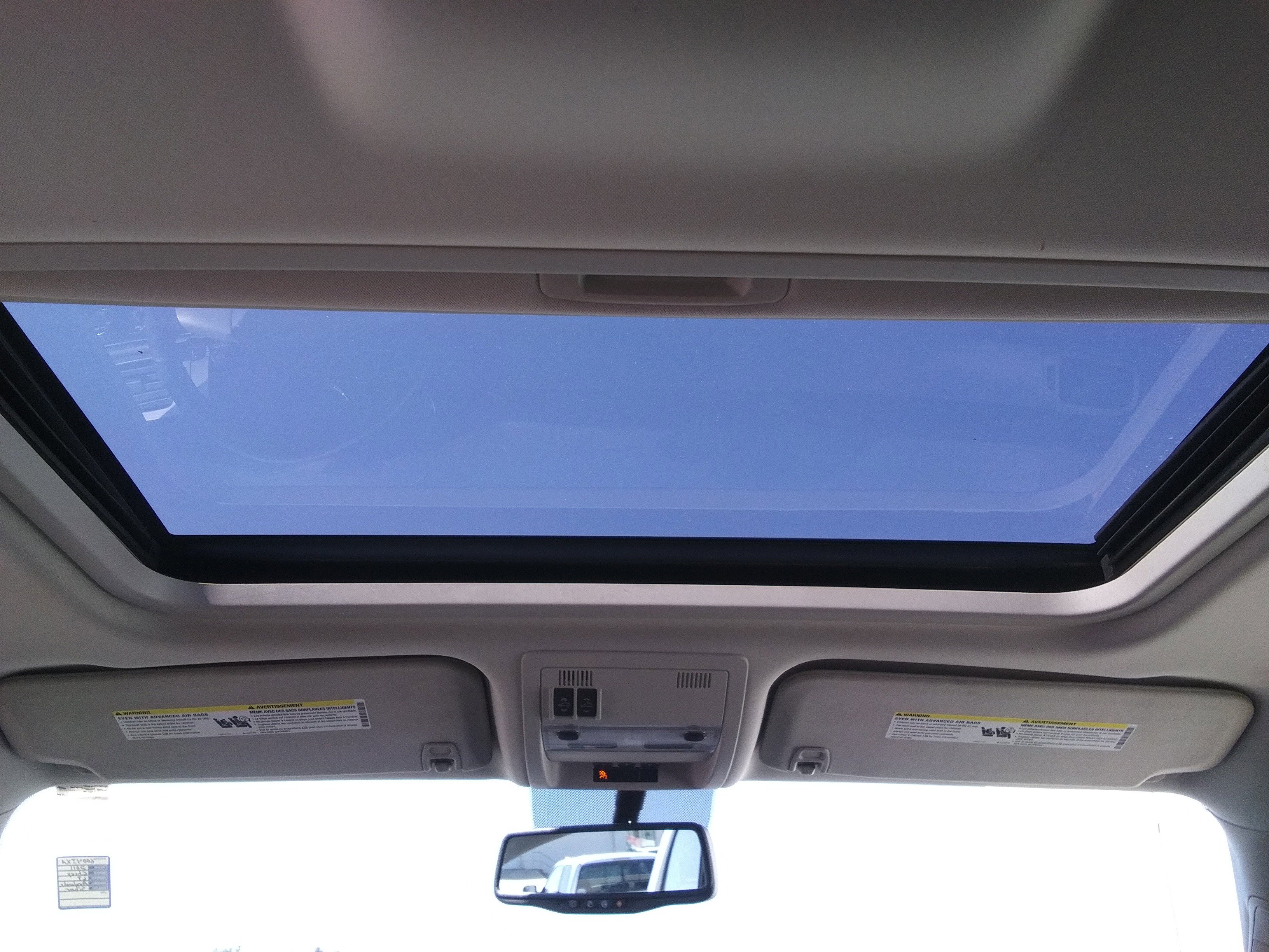 Used 2011 Chevrolet Avalanche LT AWD/4WD image 11