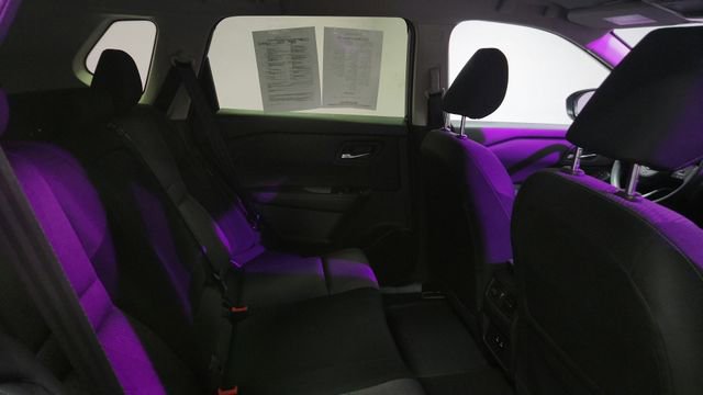 Used 2024 Nissan Rogue SV image 20