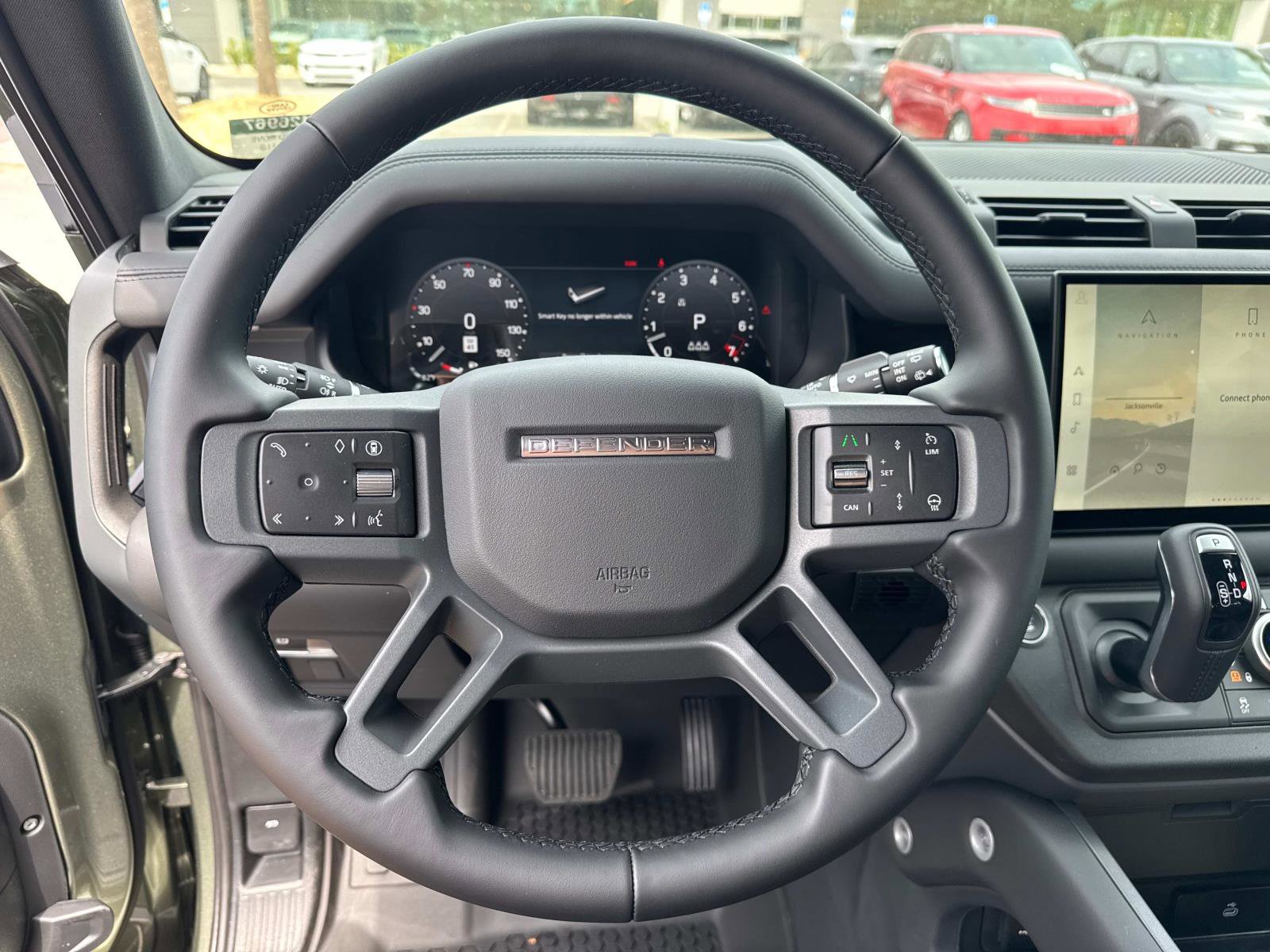 Used 2025 Land Rover Defender 110 X-Dynamic SE AWD/4WD image 26
