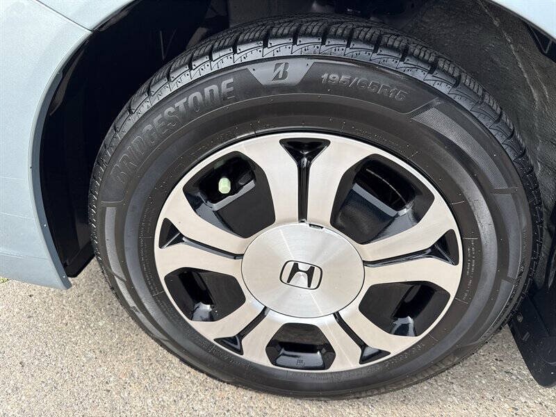 Used 2014 Honda Civic Hybrid Sedan image 16