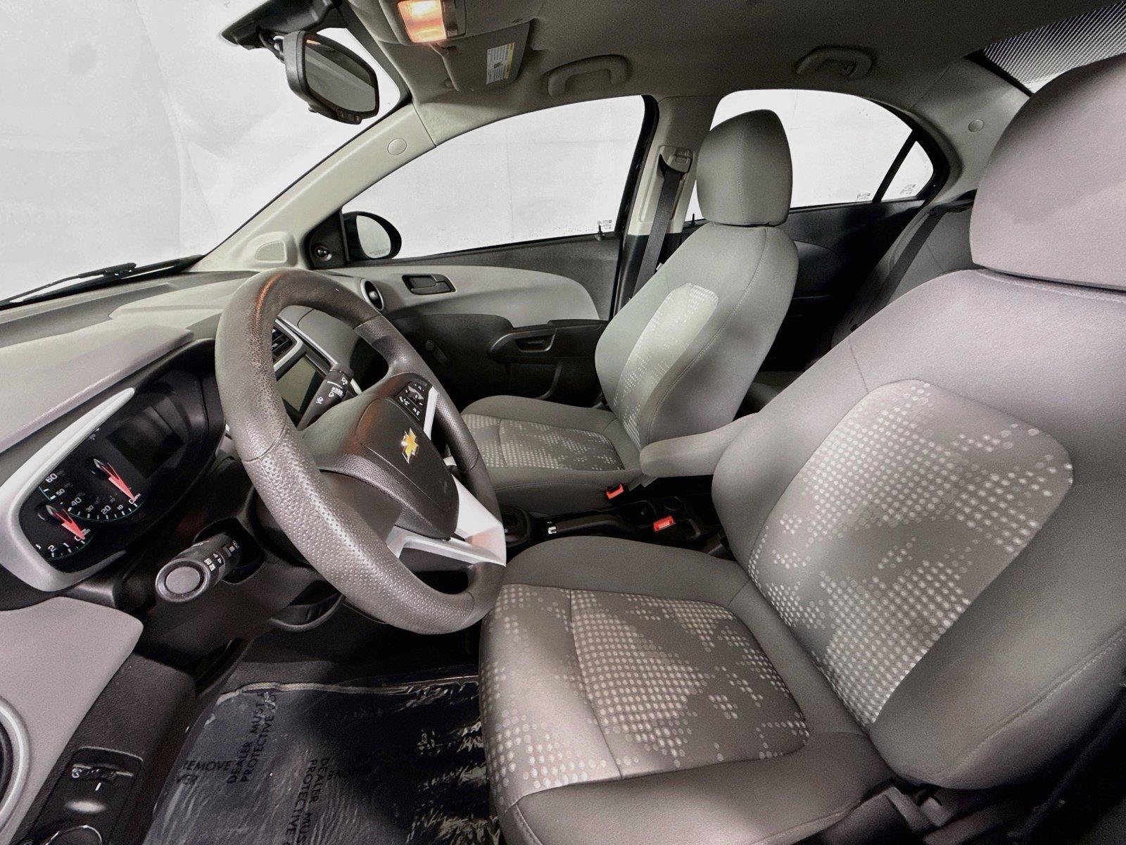 Used 2018 Chevrolet Sonic LS FWD image 3