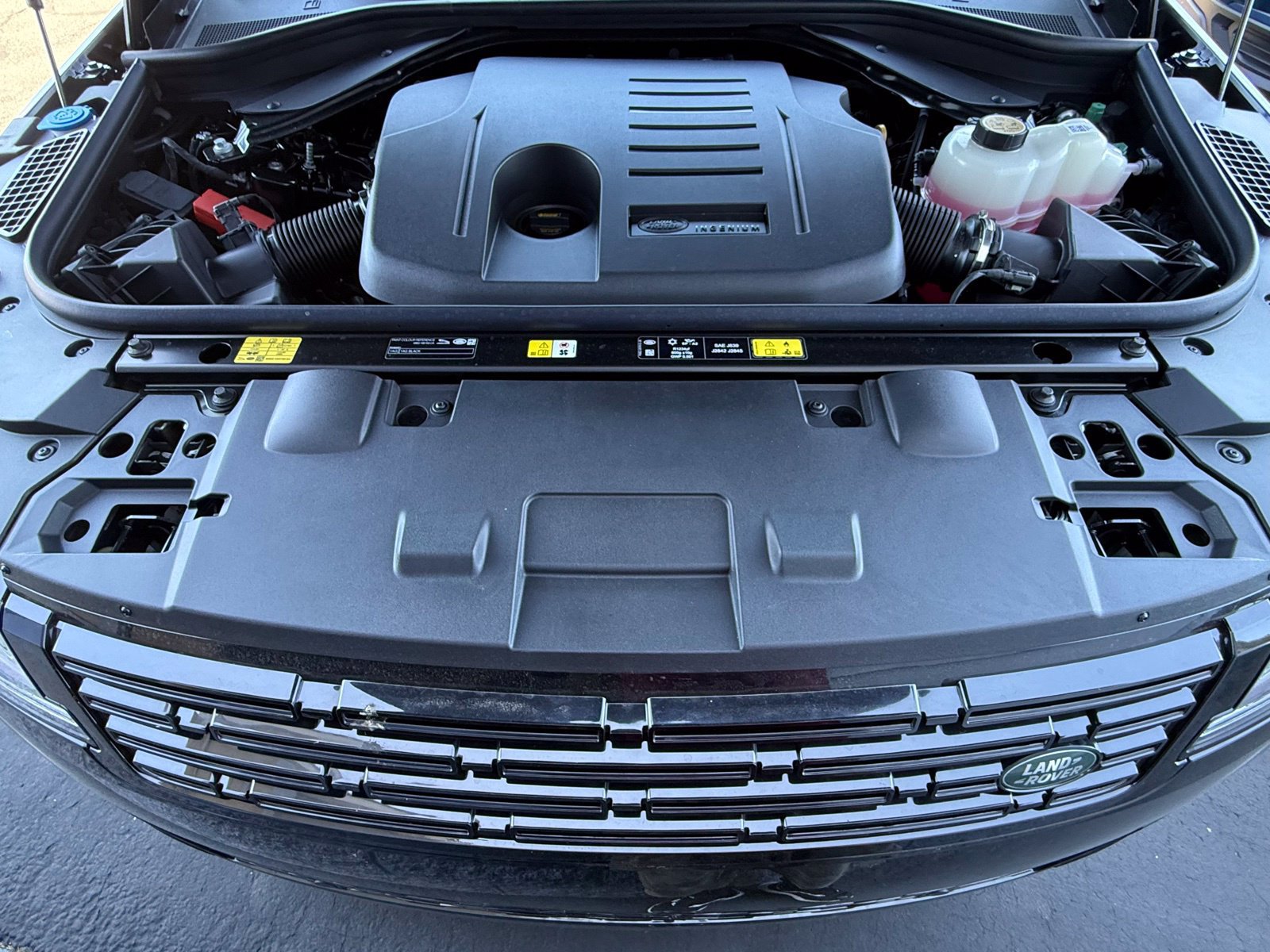 New 2026 Land Rover Range Rover Sport Dynamic SE AWD/4WD image 37