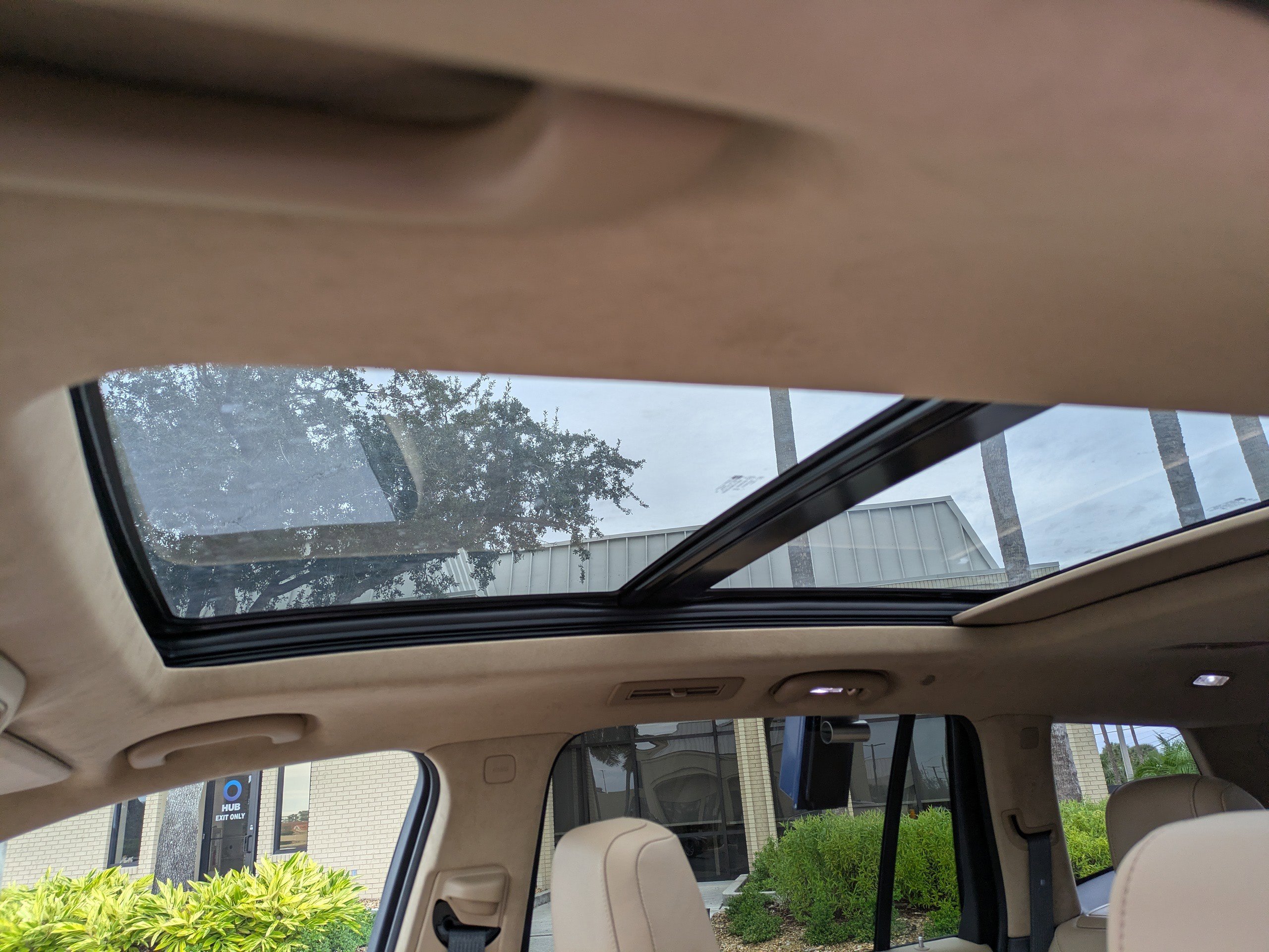 Certified 2025 Cadillac XT6 Premium Luxury w/ Platinum Package image 20