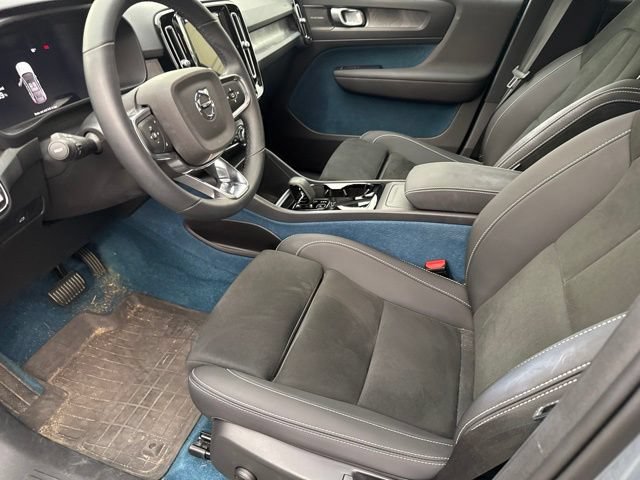 Certified 2023 Volvo C40 P8 Recharge Ultimate AWD/4WD image 18